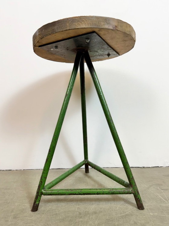 Image 1 of Grüner Werkstatthocker im Industriestil, 1960er Jahre
