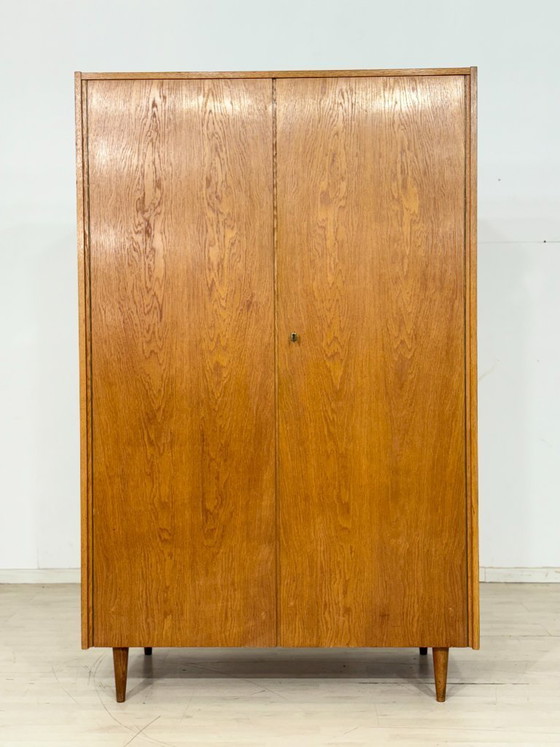 Image 1 of Magnifique armoire vintage des années 1960