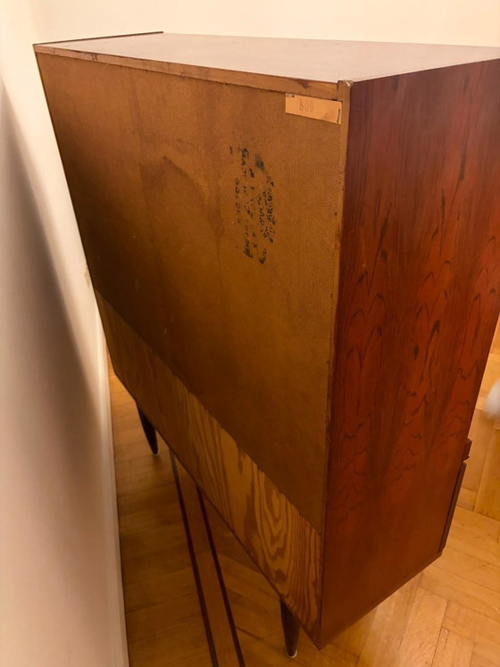 Image 1 of Vintage Mid-Century Highboard Dressoir Servieskast Buffetkast| Teakfineer & Glas | Jaren '60 | Scandinavische stijl