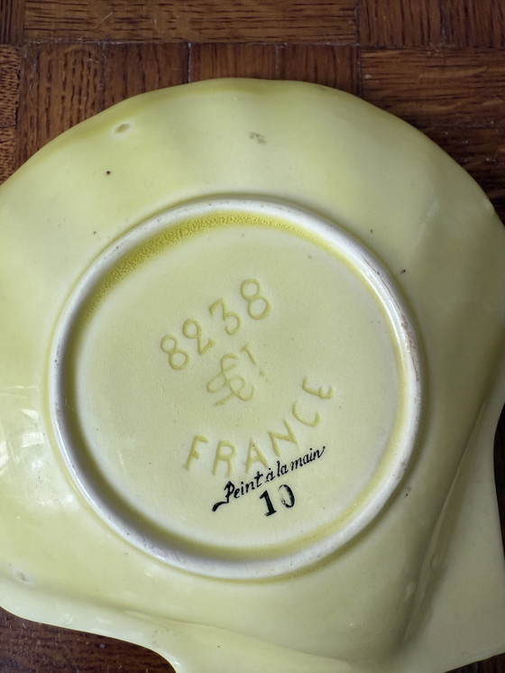 Image 1 of Cuenco/plato de baratijas con conchas marinas pintado a mano