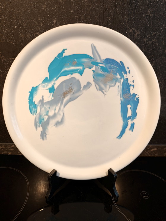 2 piatti decorati a mano con motivo Saturnia, 30,5 cm – Decorazioni murali, Porcelain (photo 2 of 7)