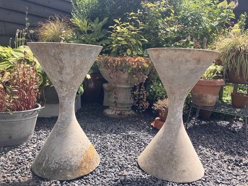 Set of 2 Willy Guhl garden vases