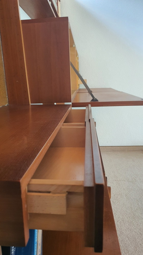 Large mid-century shelving system “Wall I” by Dieter Wäckerlin for Behr, 1950s – Shelving unit, Wood (photo 5 of 8)
