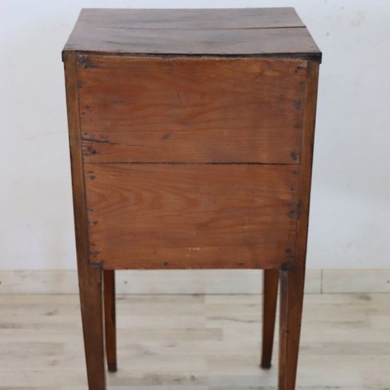 Antique bedside table in solid walnut, Italy late 18th century – Nightstands, Wood (photo 14 of 16)