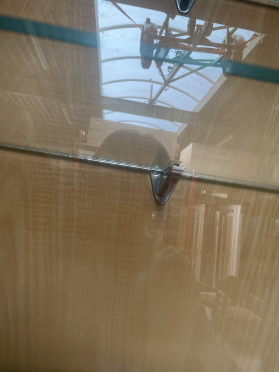 Image 1 of Jaren 60 Winkelkast Verzamelkast Met Glazen Schuifdeuren Boven