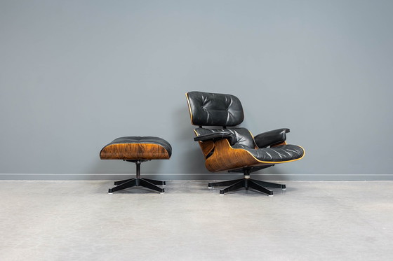 Image 1 of Eames Lounge Chair + Ottomane