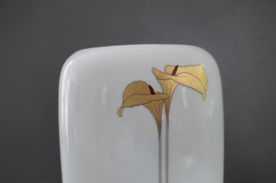 Image 1 of Vaso vintage Scherzer in porcellana con gigli di arum