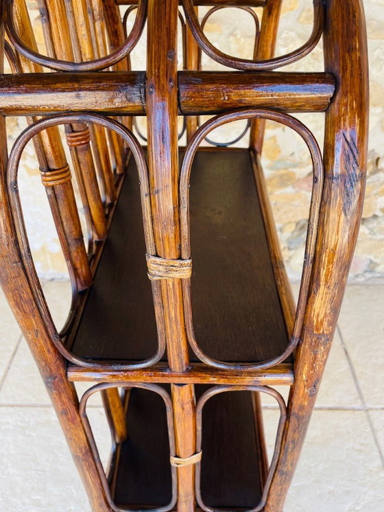 Image 1 of Vintage plank van bamboe en rotan met 2 verdiepingen en opbergruimte, jaren 1960