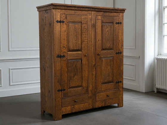 Image 1 of Massivholzschrank - robuste Qualität