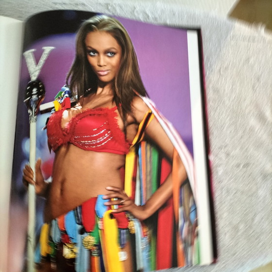 Image 1 of Lingerie Fine