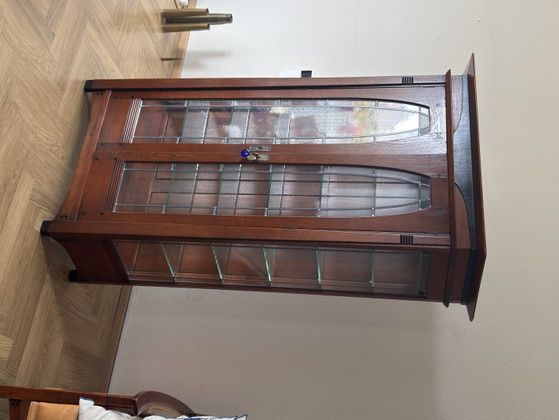 Vitrinekast Schuitema & Zonen – Vitrinekasten, Glass, Wood (photo 4 of 5)