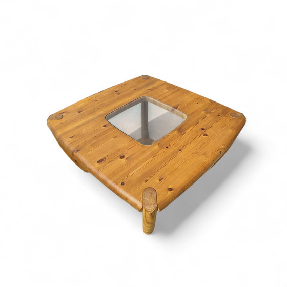 Image 1 of Grenenhouten salontafel uit de jaren 70, toegeschreven aan Rainer Daumiller.