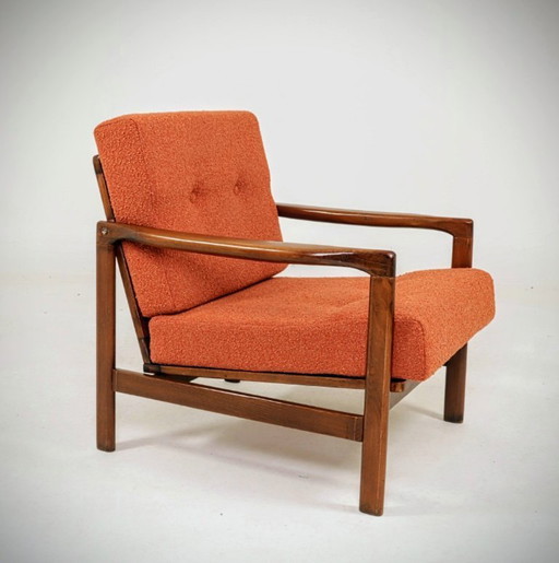 Modern Scandinavian chair terracotta bouclé 1965 design by Z.Baczyk 