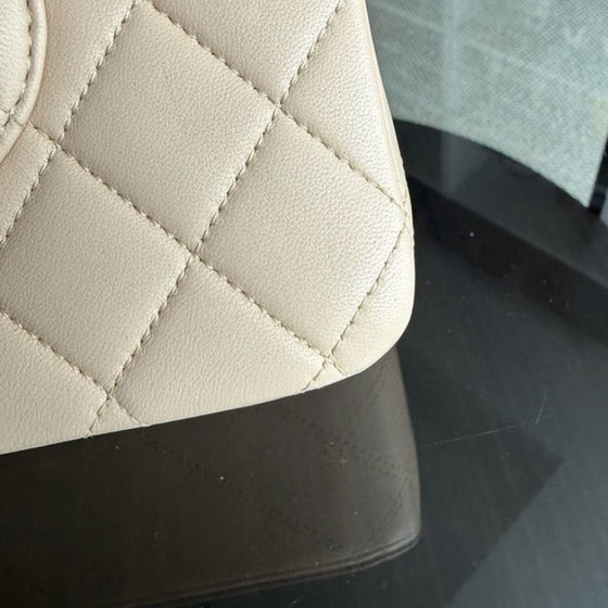 Image 1 of Chanel Classic Flap Medium - 25 cm gewatteerd lamsleer beige zilverkleurige hardware Serie 15