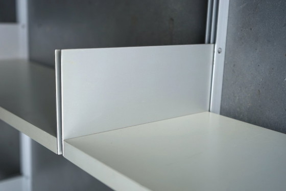 Image 1 of Estantería de pared modelo 606 de Dieter Rams para Vitsoe, década de 1960.