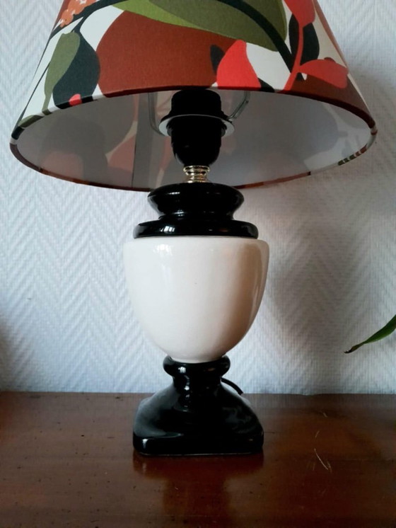 Image 1 of Vintage ceramic lamp and fruit-themed lampshade