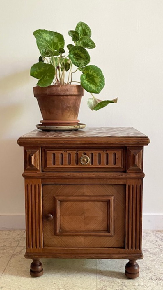 Image 1 of TABLE de Chevet Ancienne Bois et MARBRE