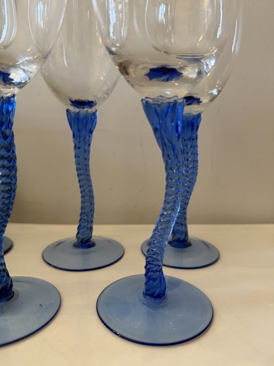 Set of 7 vintage wine glasses with wavy stem – Glass & Decanter, Crystal (photo 2 of 7)