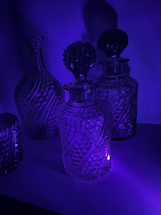 Image 1 of Elegante set da toeletta in vetro uranio Art Déco – 5 pezzi – ca. anni '20-'30