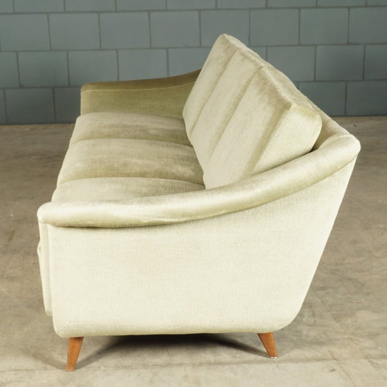 Canapé trois places vintage – Velours vert menthe pastel – Années 1960 – Canapés 3 places, Textile (photo 7 of 13)