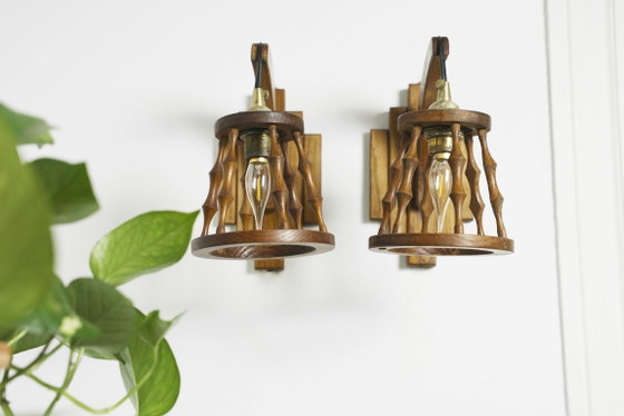 Image 1 of Set van twee Spaanse wandlampen, vintage houten lantaarnlampen, mediterrane verlichting in art-deco-stijl.