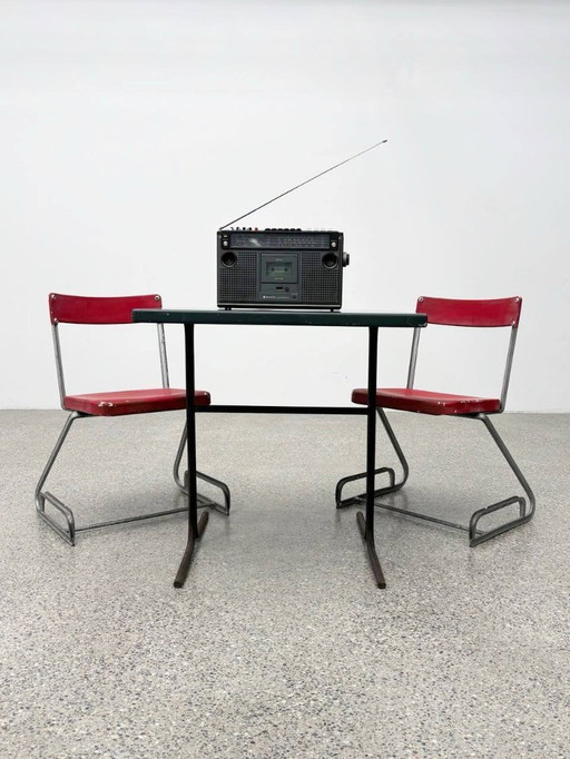 Set aus 2 Stühlen mit Tisch von Cindy Crawford Steiger für Embru, 1930er Jahre