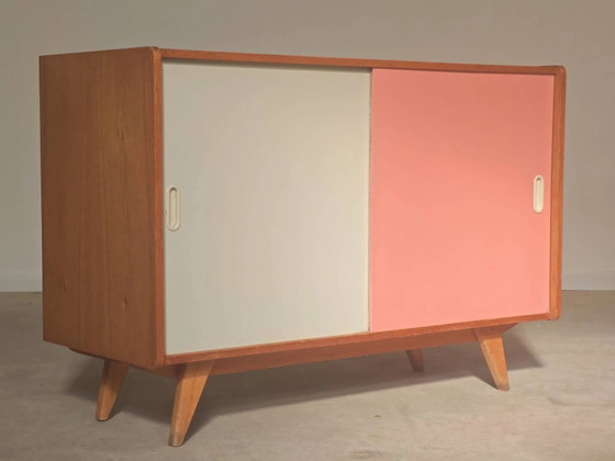 Credenza U452 rosa e bianca di Jiri Jiroutek per Interier Praha – Armadi contenitori, Legno, Design (photo 26 of 28)