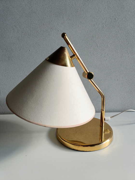 Image 1 of Lámpara de mesa Aneta de latón – diseño posmoderno escandinavo, década de 1980