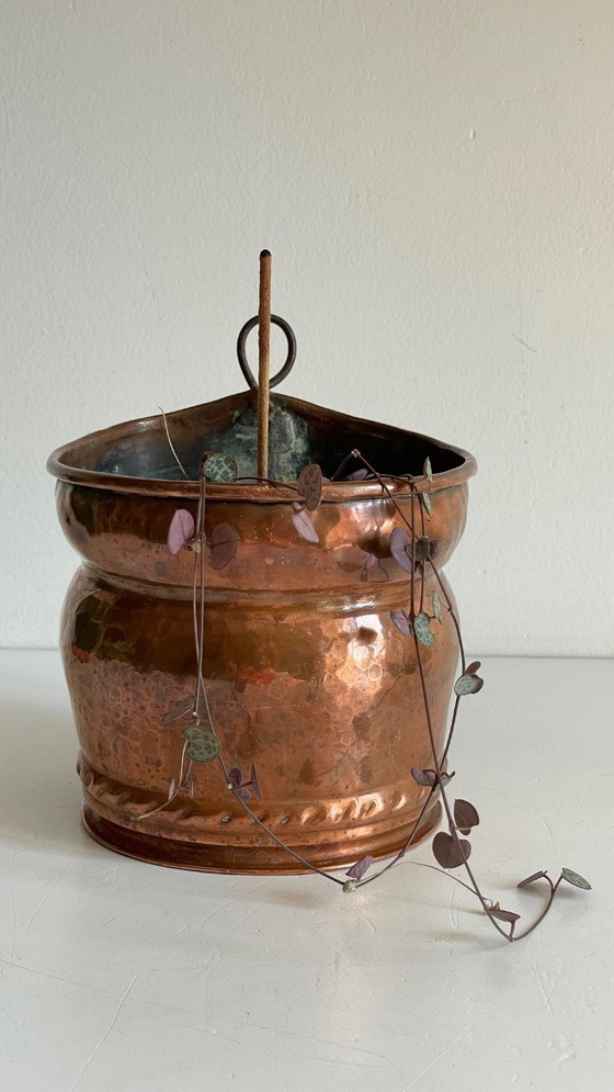 Image 1 of Hangende koperen en stalen plantenpot