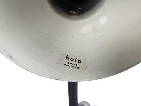 Image 1 of Hala Zeist - lámpara de escritorio - modelo 703 - cuello flexible - blanco - años 70