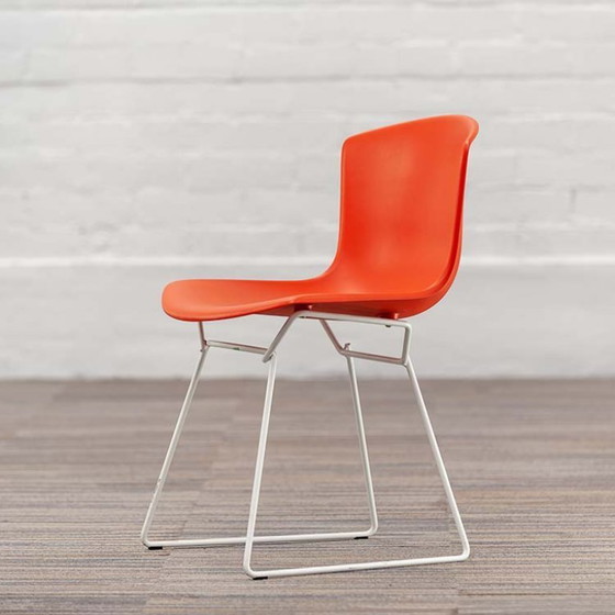 Image 1 of Knoll Plastic Side Chair Ontvangststoel