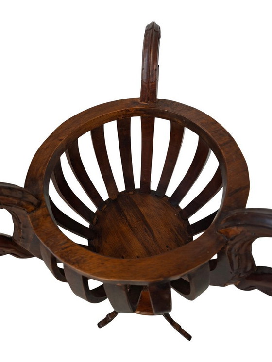 Image 1 of Élégant porte-pot de fleurs vintage en bois de cerisier