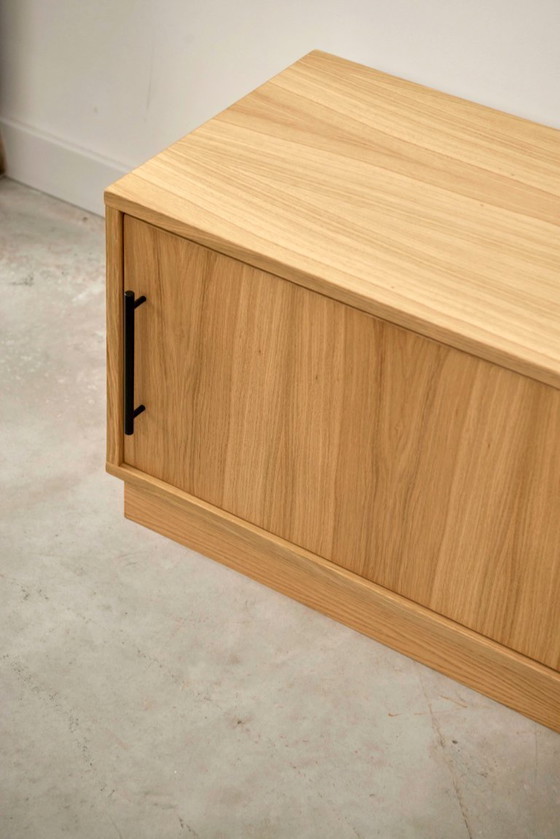 Image 1 of Credenza D-S01 anta scorrevole e 2 cassetti 200