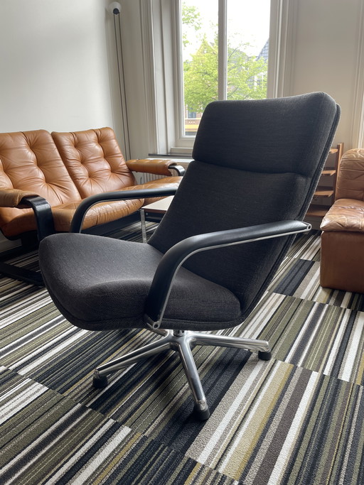 Artifort F154 fauteuil