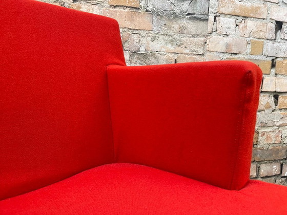 Image 1 of Moooi VIP Chair red