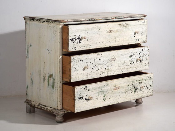 Large antique chest of drawers with white patina (c.1920) #42 (photo 24 of 40)