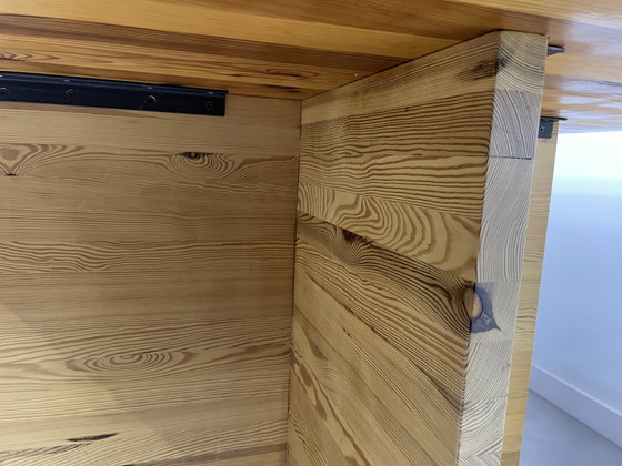 Image 1 of Vintage grote massief grenenhouten eettafel 130 x 130