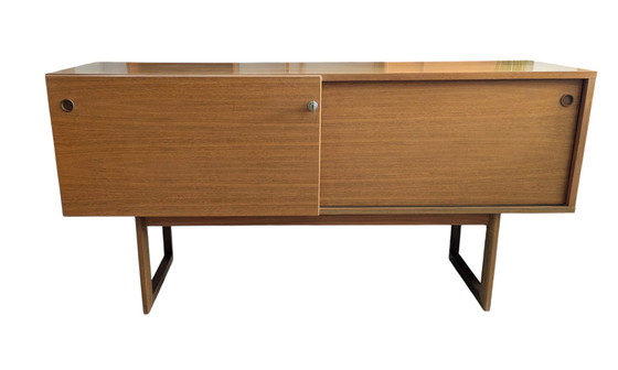 Image 1 of Vintage dressoir met schuifdeuren 