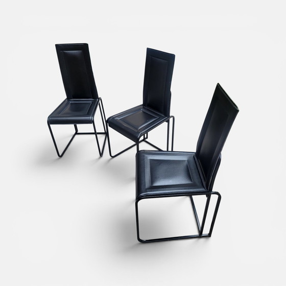 Image 1 of Postmoderne Architectonische Designset Van 3 Eetkamerstoelen