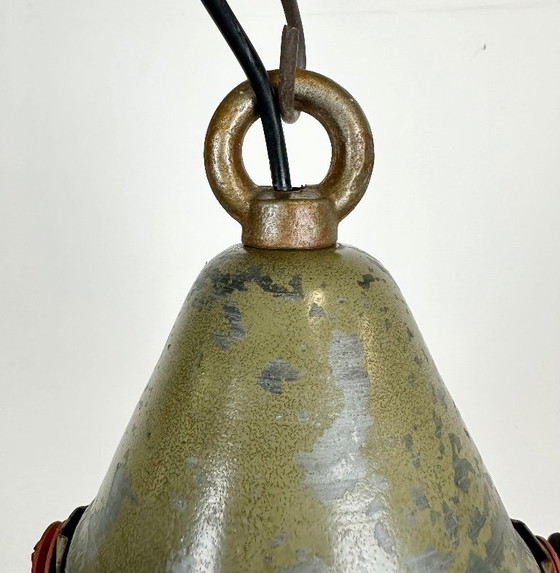 Image 1 of Groene industriële aluminium hanglamp, jaren 70