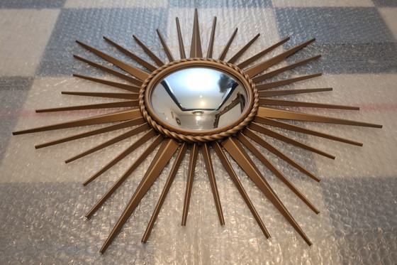 Image 1 of Specchio solare da 50 cm di Chaty Vallauris, firmato nel 1960.