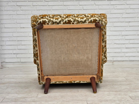Fauteuil danois à dossier haut des années 1970, tissu d'ameublement marron/beige, bois de teck. – Textile (photo 12 of 13)