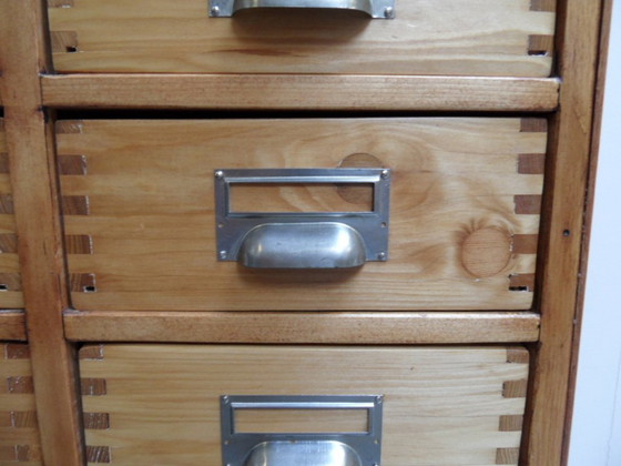 Image 1 of Vintage apothekerskast met 45 lades