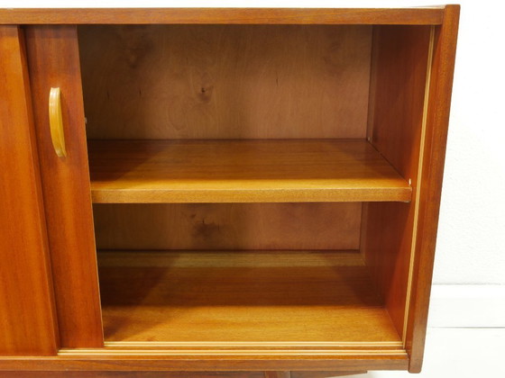 Image 1 of Buffet vintage des années 1960, meuble de style milieu du siècle, design RDA