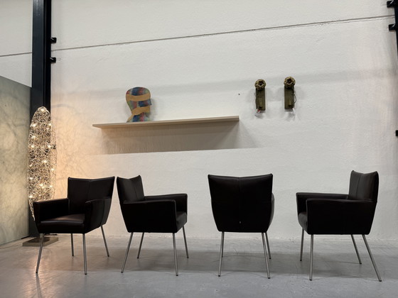 Image 1 of Chaise de salle à manger Moka en cuir chocolat, disponible en stock (4 modèles).