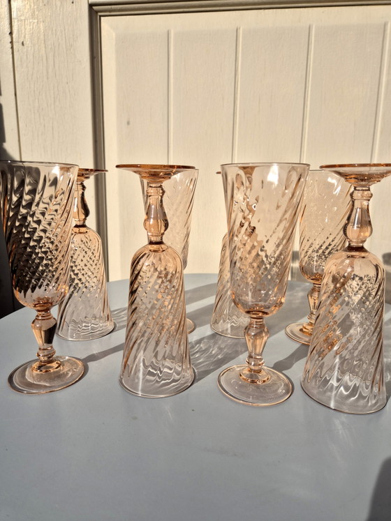 Vintage Arcoroc / Luminarc Rosaline Pink Swirl Champagneglazen – Set van 8 (Frankrijk) – Glazen & Karaffen (photo 10 of 15)