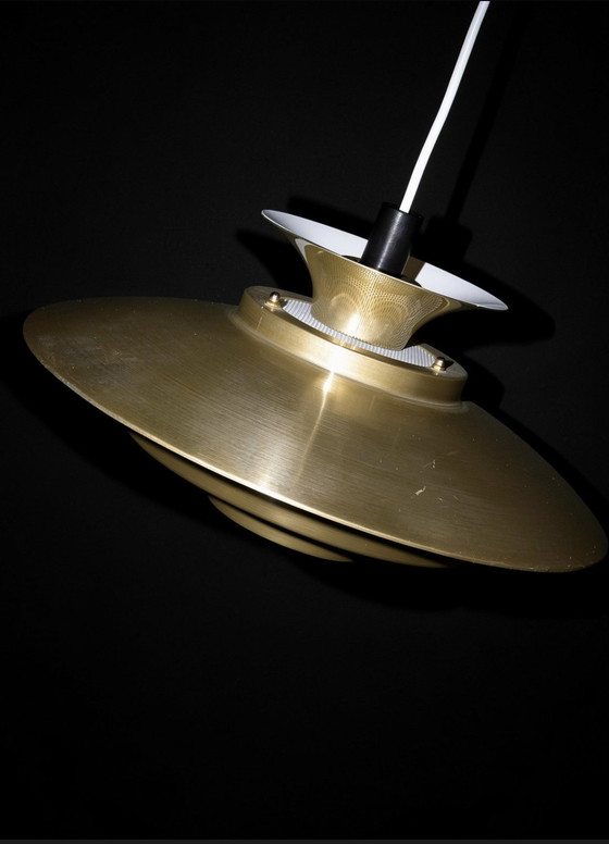 Image 1 of Suspension vintage Jeka Metaltryk en or pour Louis Poulsen