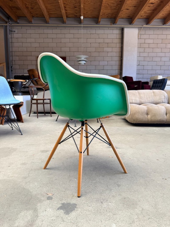 Vitra Eames DAW fully upholstered – Dining chairs, Metal, Plastic (photo 7 of 10)