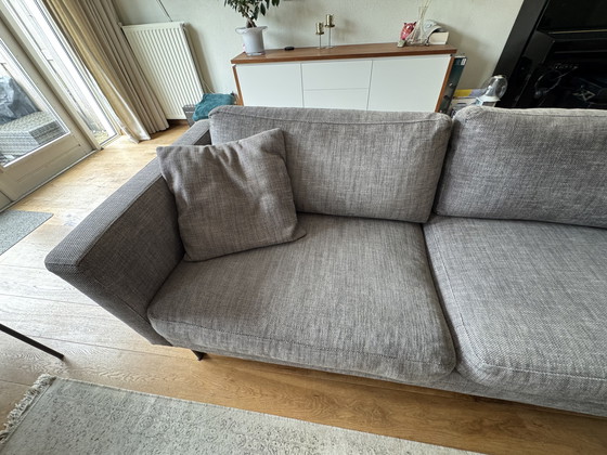 Image 1 of Spacious corner sofa with chaise longue by Movani