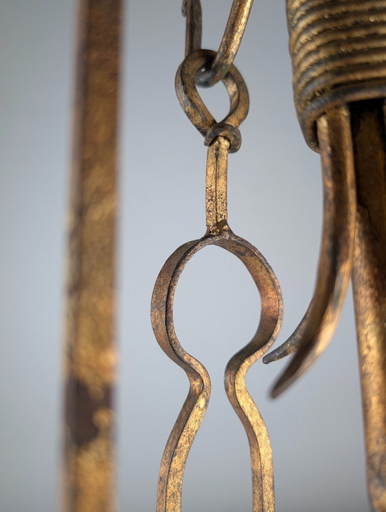 Image 1 of Juego de herramientas para chimenea de hierro forjado dorado con diseño escultórico, década de 1960